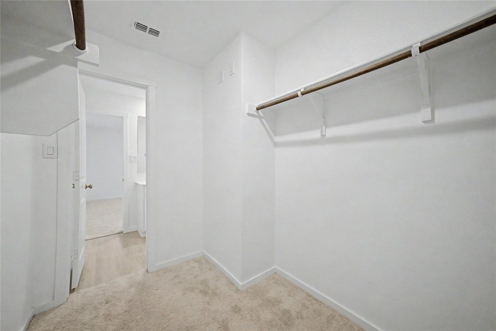 237 Ashbrook Street - Photo 24