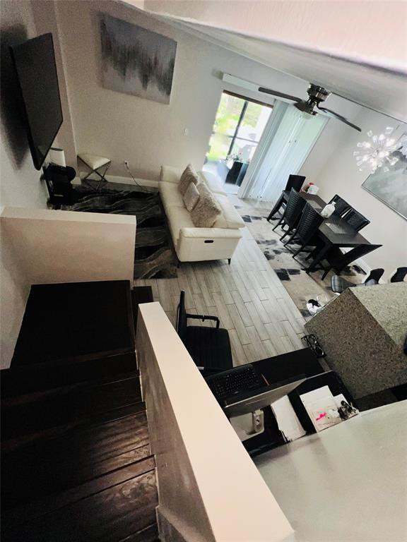 9050 Nw 28th Street - Photo 4