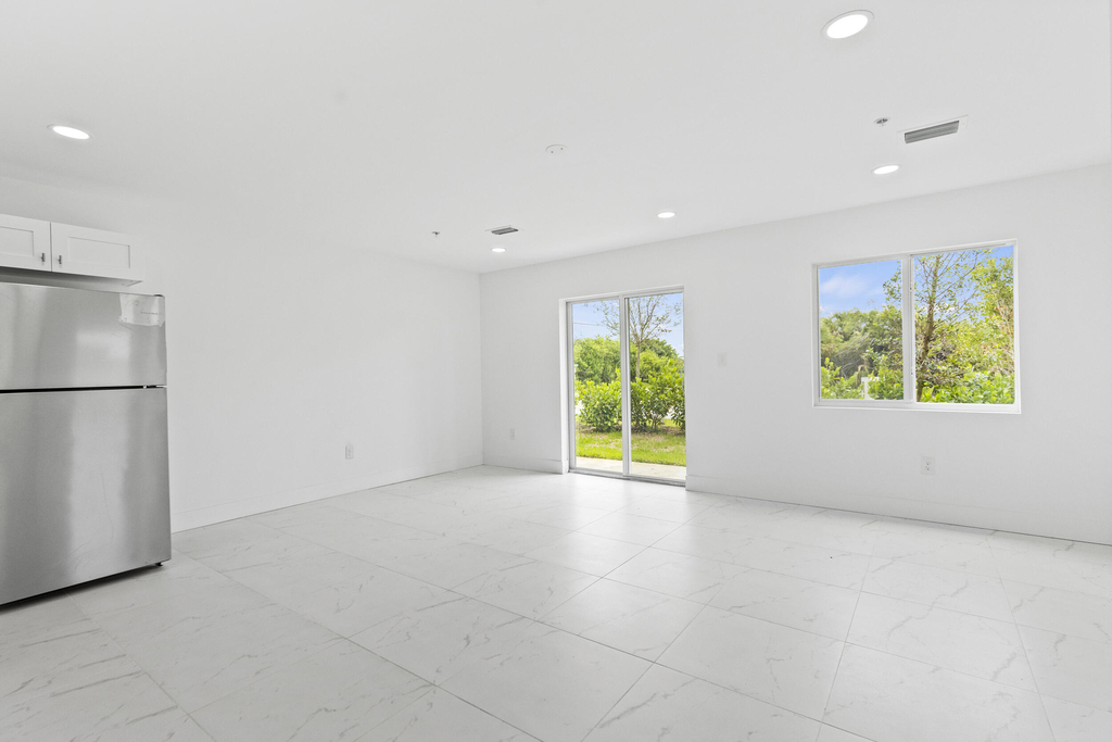 4498 Sw Port St Lucie Boulevard - Photo 4