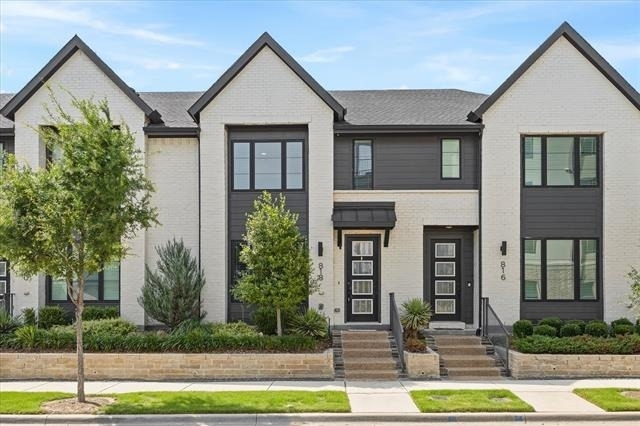 818 Trace Hawk Lane - Photo 2