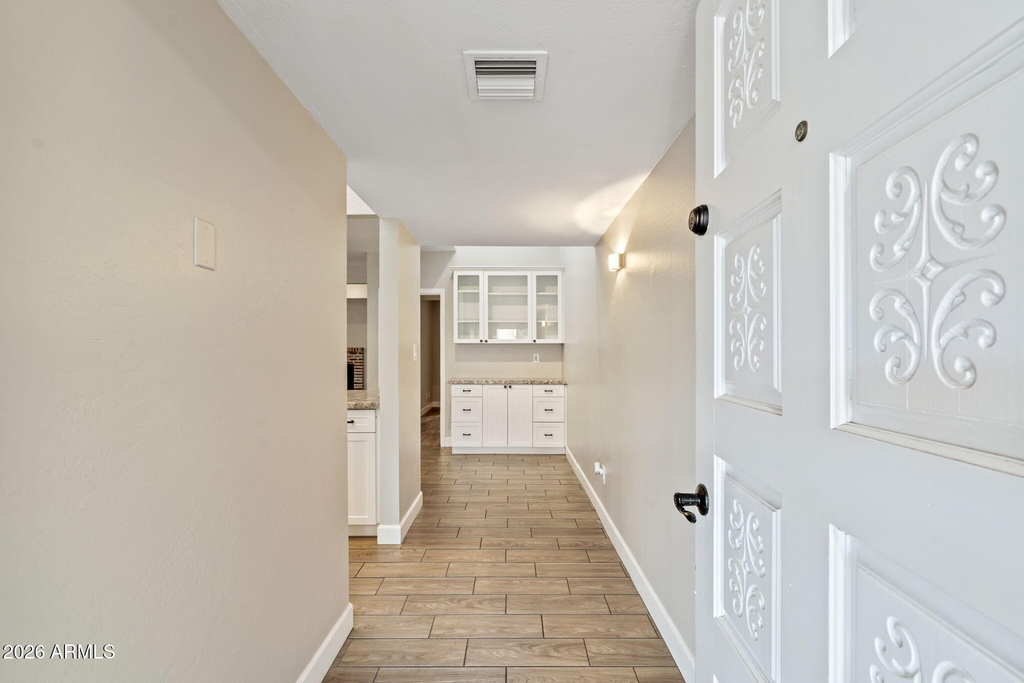 7840 N 7th Street - Photo 4