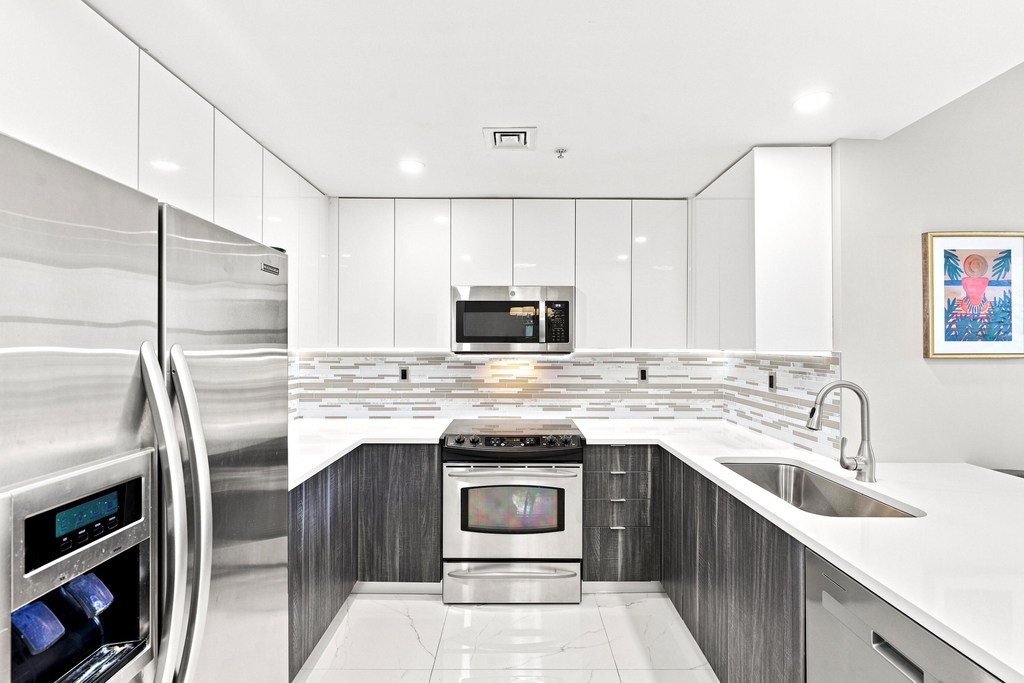 511 Se 5 Avenue - Photo 13
