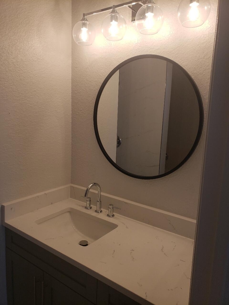 1005 Belmont Place - Photo 18