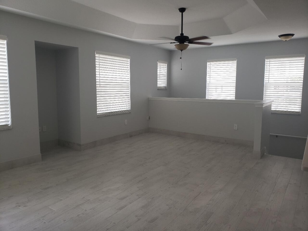 1005 Belmont Place - Photo 0