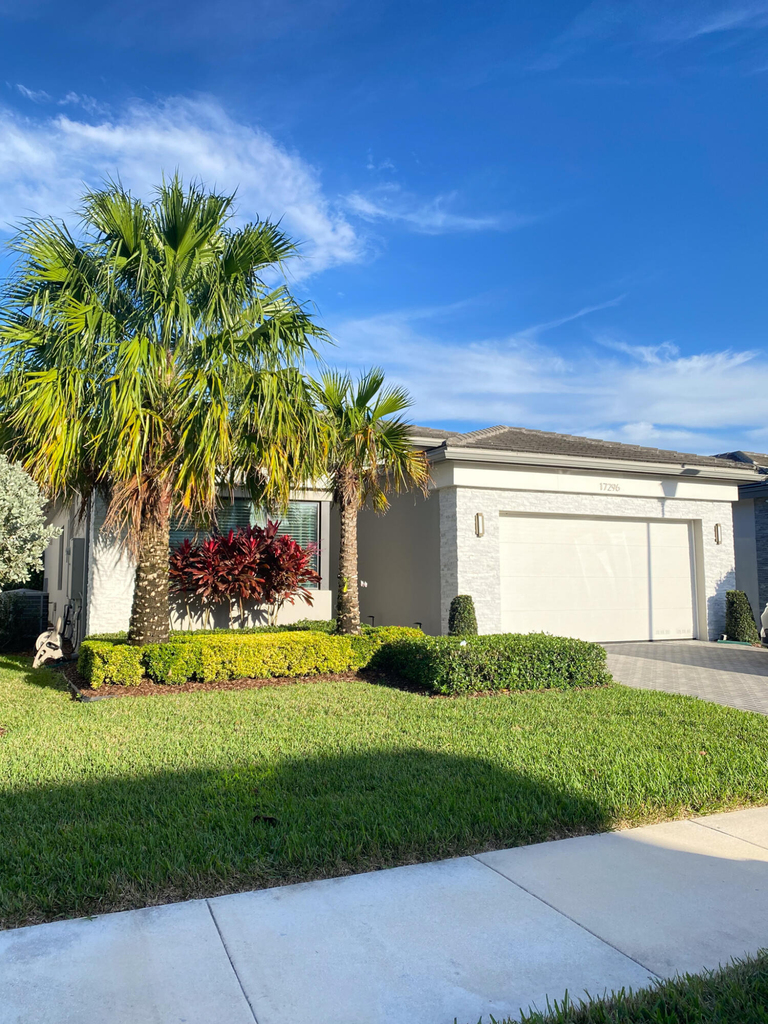 17296 Sea Blossom Way - Photo 2