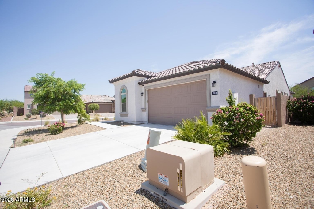 9969 W Robin Lane - Photo 4