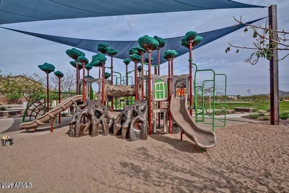 9969 W Robin Lane - Photo 44