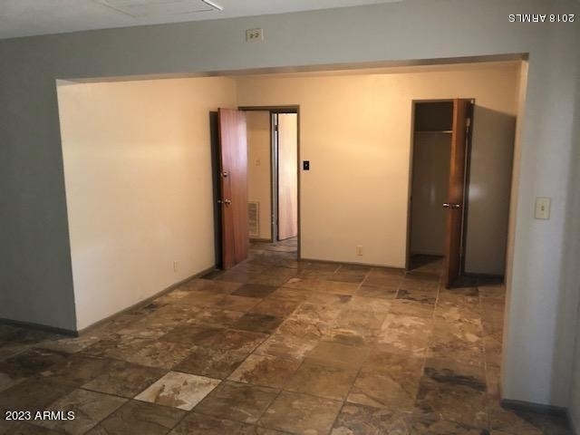 1207 S Roosevelt Street - Photo 2