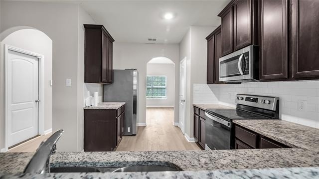 124 Bowen Street - Photo 9