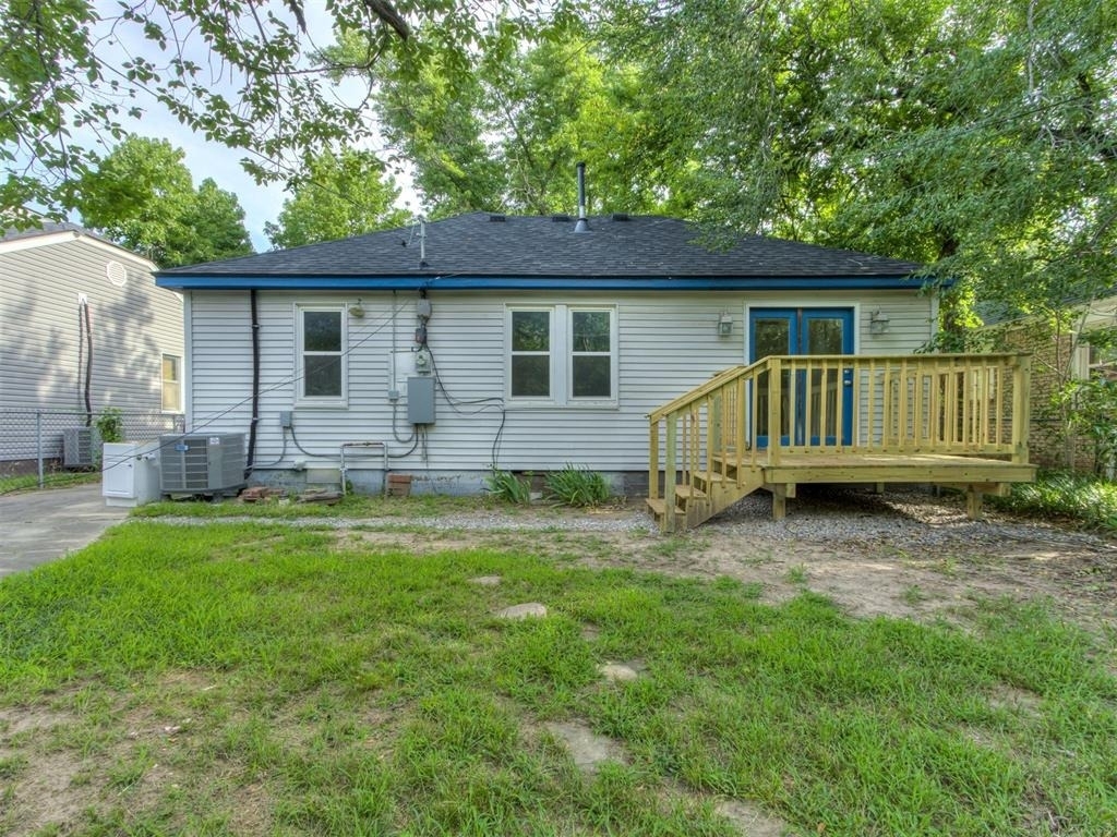 604 Iowa Street - Photo 29