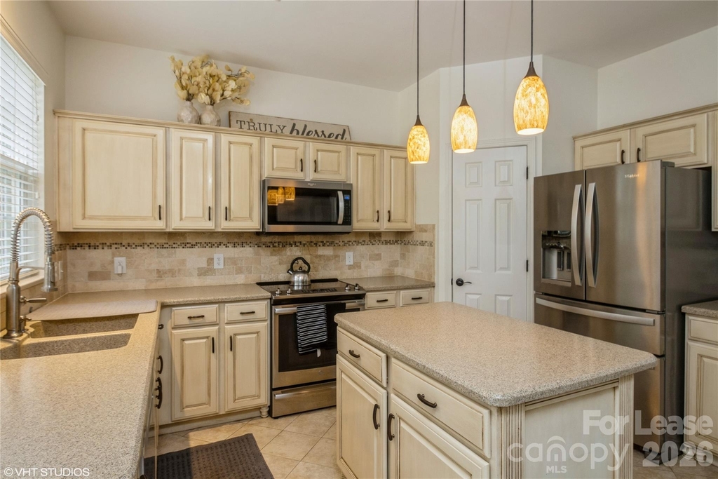 5743 Cambridge Bay Drive - Photo 9