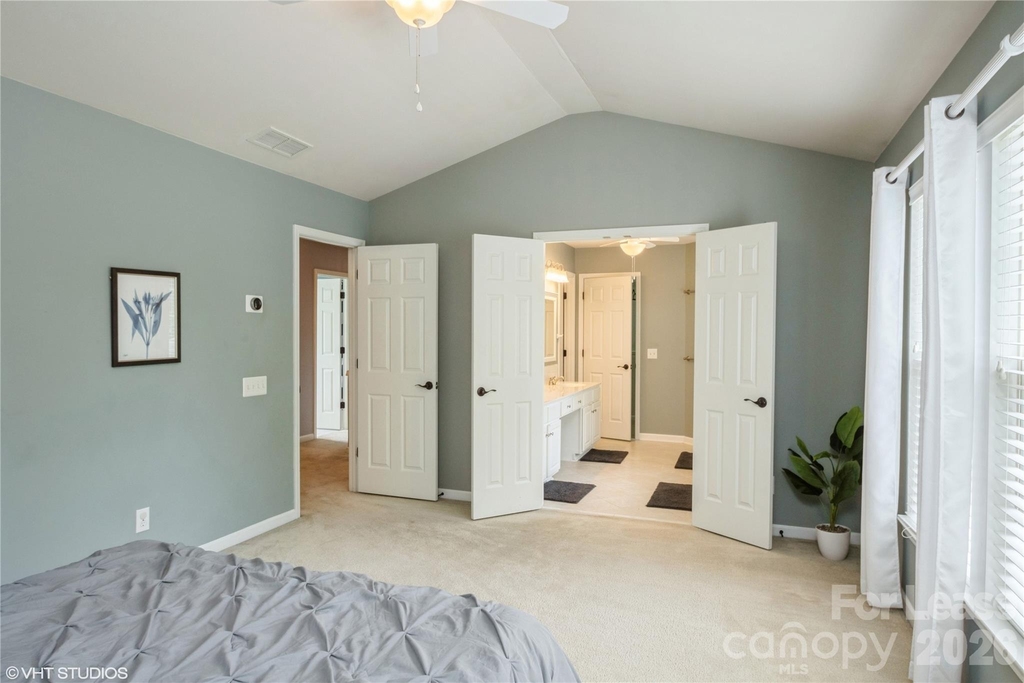 5743 Cambridge Bay Drive - Photo 20