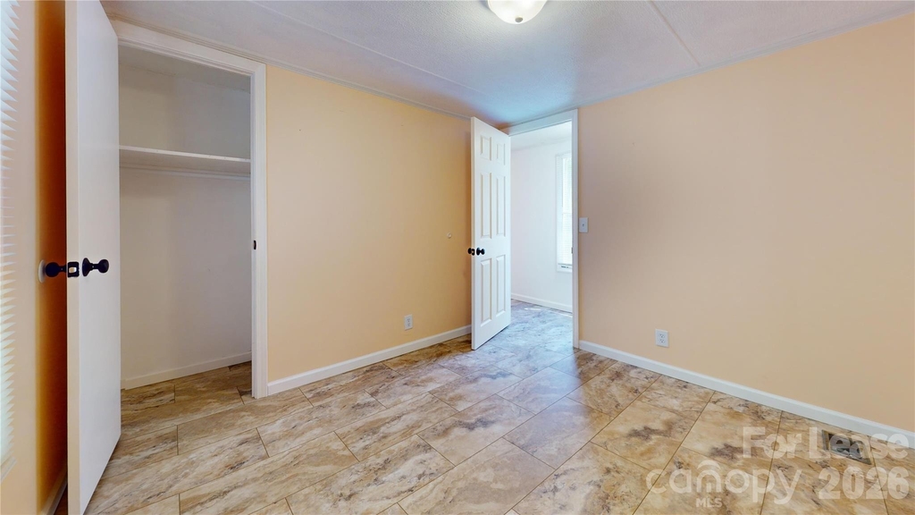 4120 Glenola Drive - Photo 15