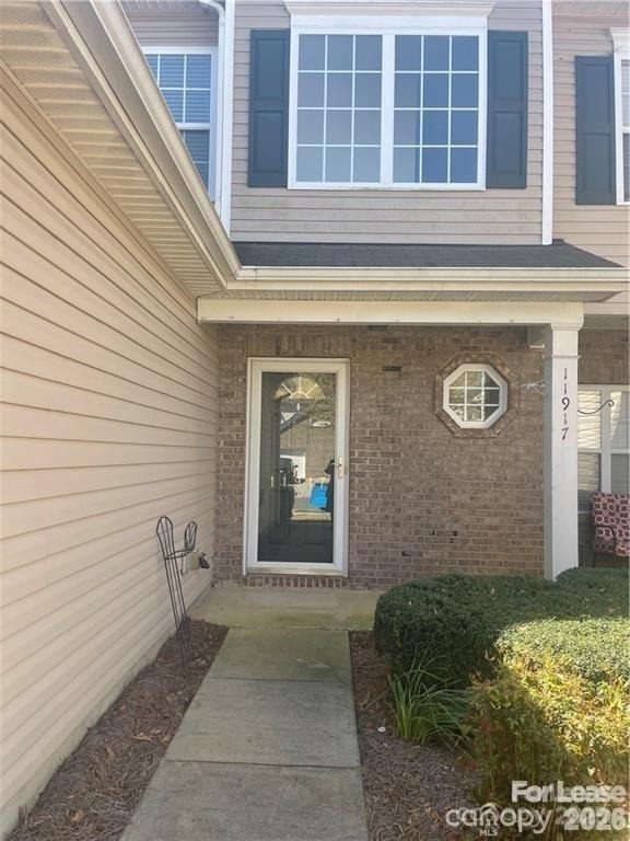 11917 Stratfield Place Circle - Photo 1