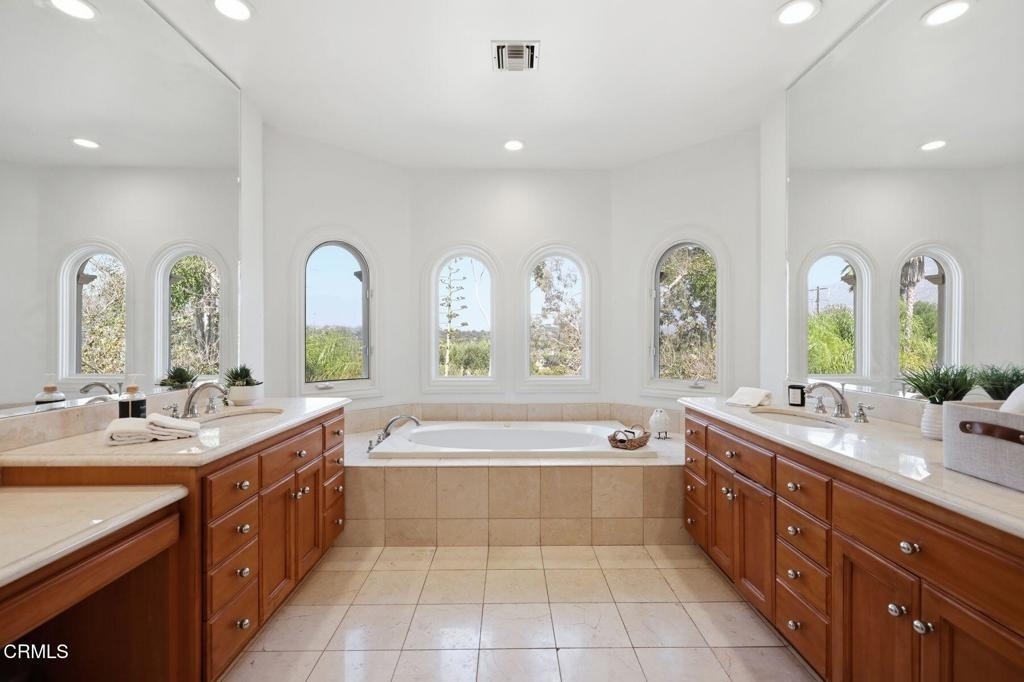 12986 Macdonald Drive - Photo 15