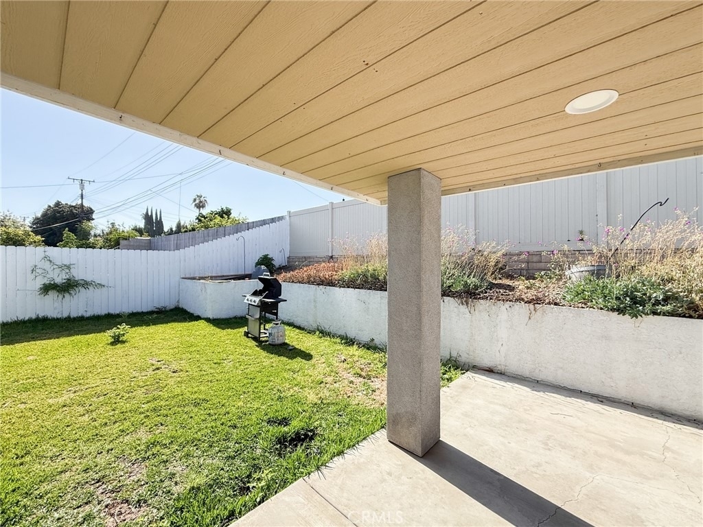 18626 Barroso St - Photo 13