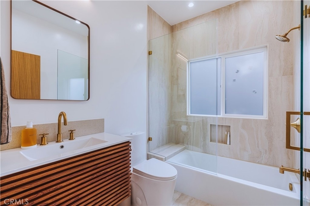 8417 Holy Cross Place - Photo 28