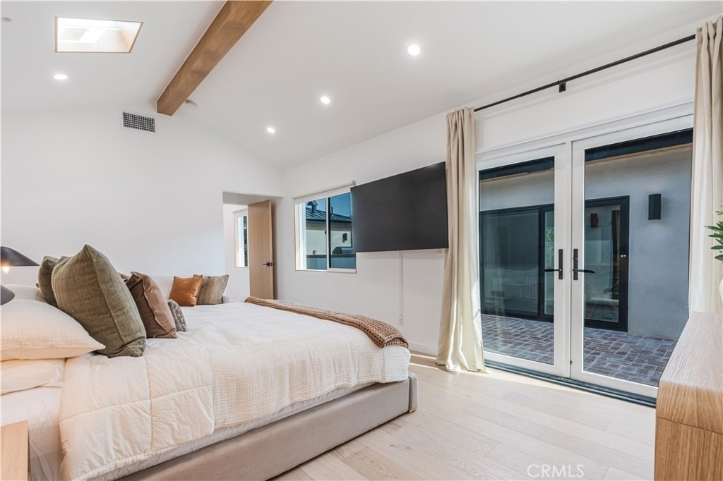 8417 Holy Cross Place - Photo 16
