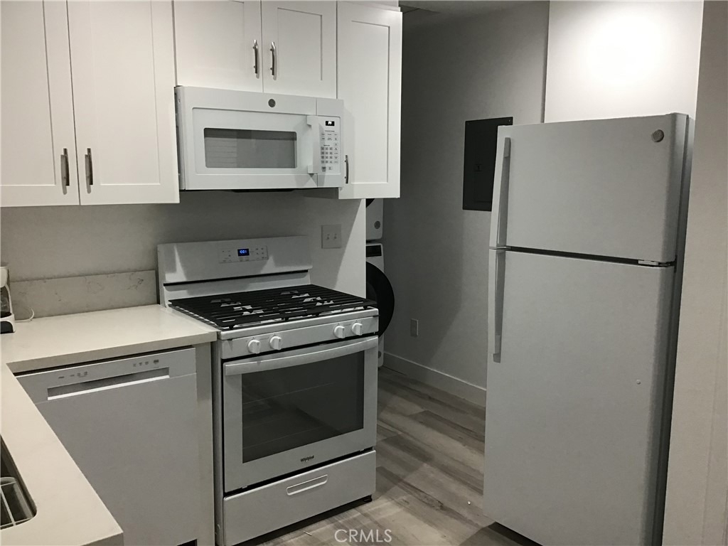 3414 Bayberry Drive - Photo 13
