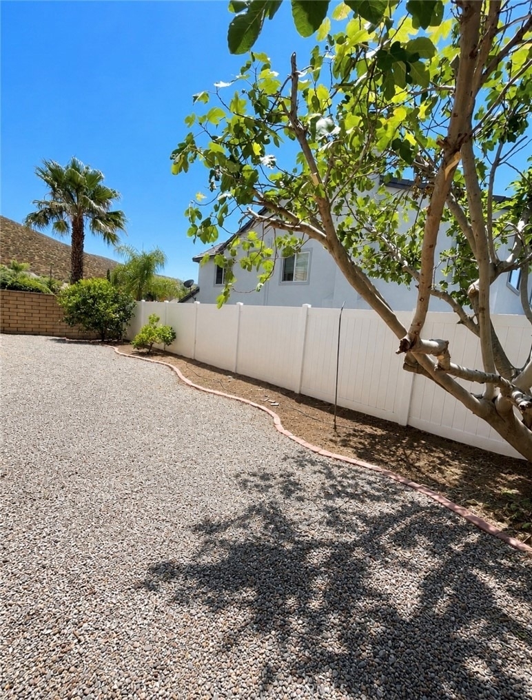 27960 Whittington - Photo 14