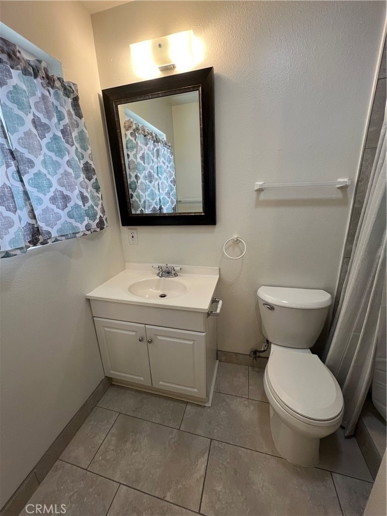 150 E Lakeshore - Photo 9