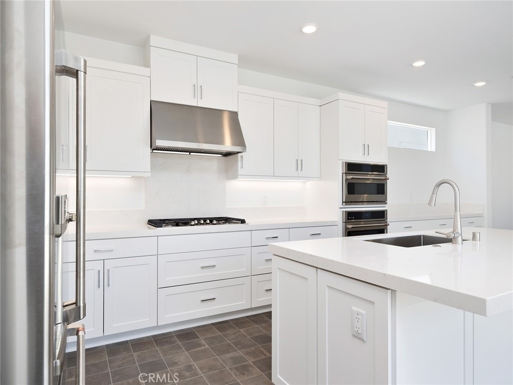 27399 Fox Den Place - Photo 11