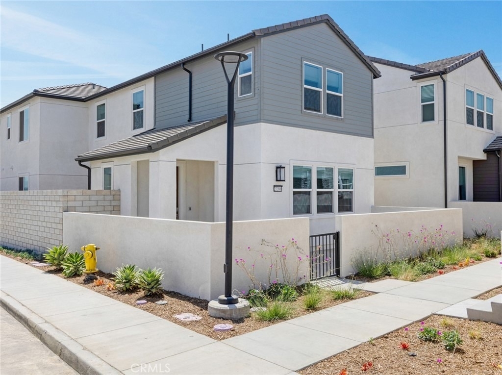 27399 Fox Den Place - Photo 0