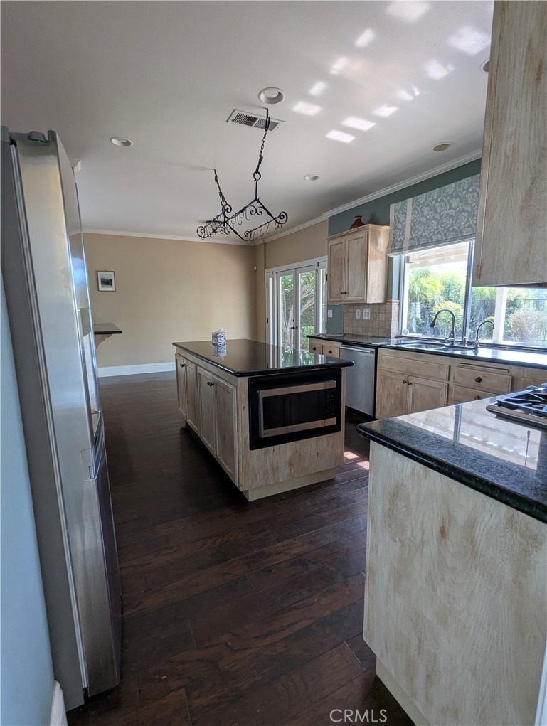 2300 Rutland Place - Photo 10