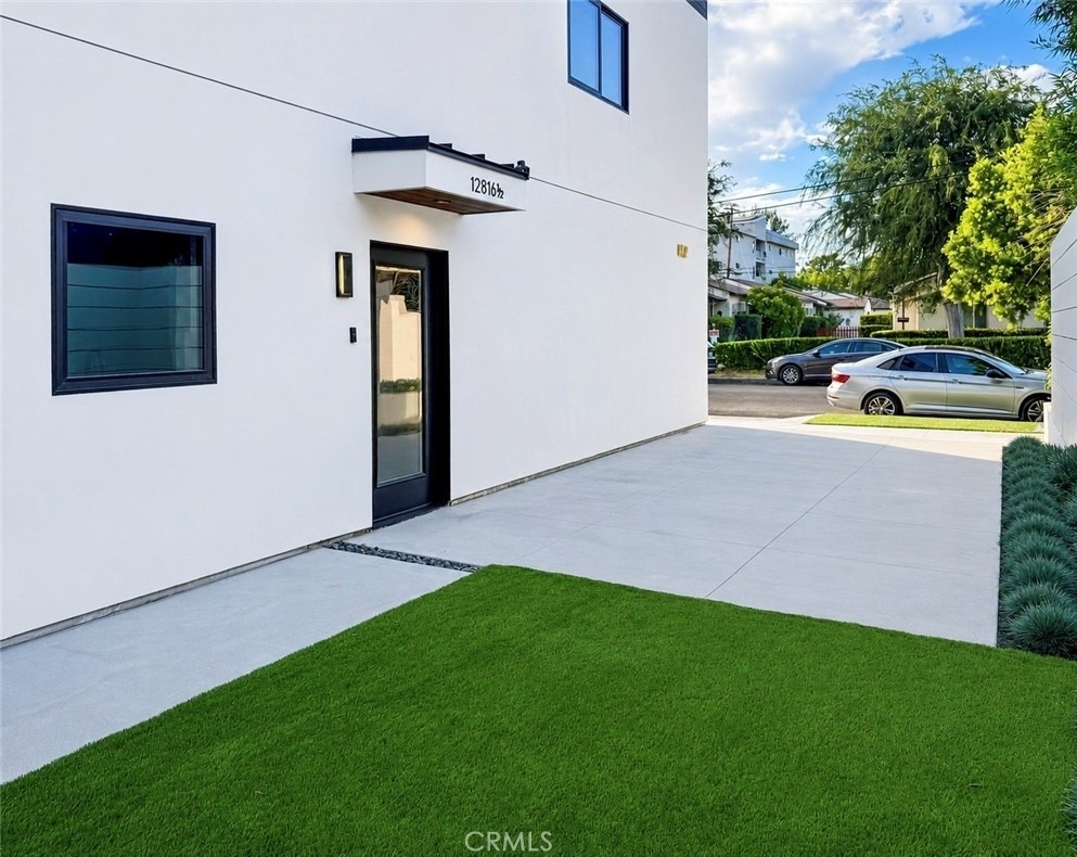 12816 Bloomfield Street - Photo 9