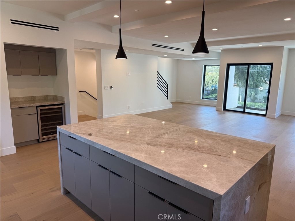 12816 Bloomfield Street - Photo 3