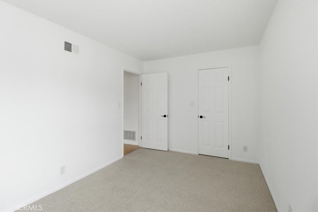 577 Houston - Photo 18
