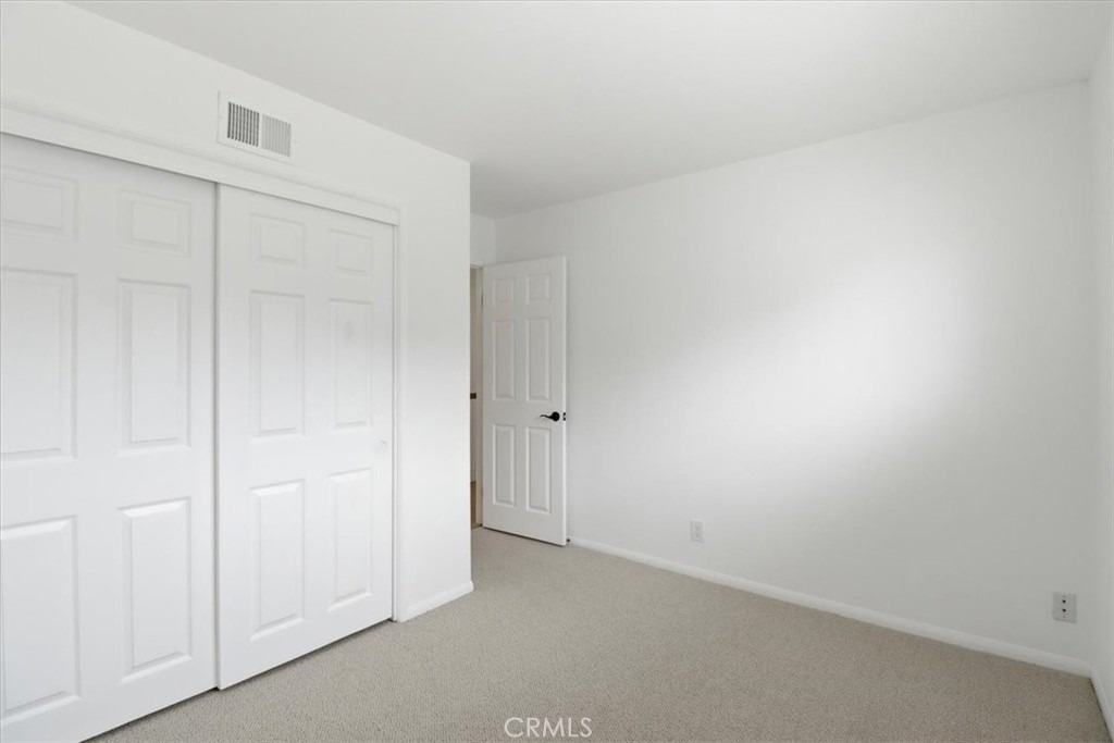 577 Houston - Photo 11