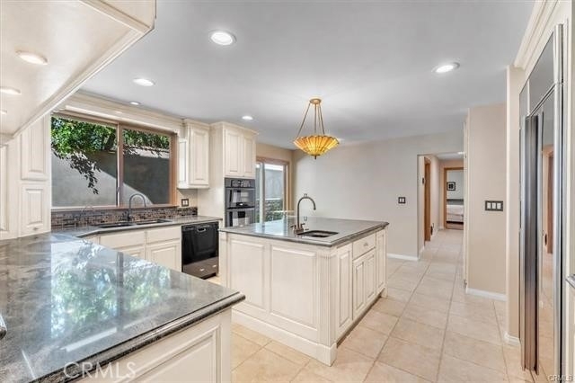 9824 Baden Avenue - Photo 10