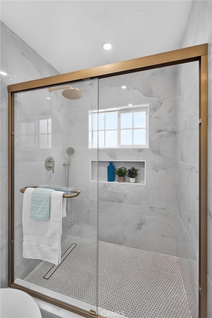 1223 W 23rd - Photo 20