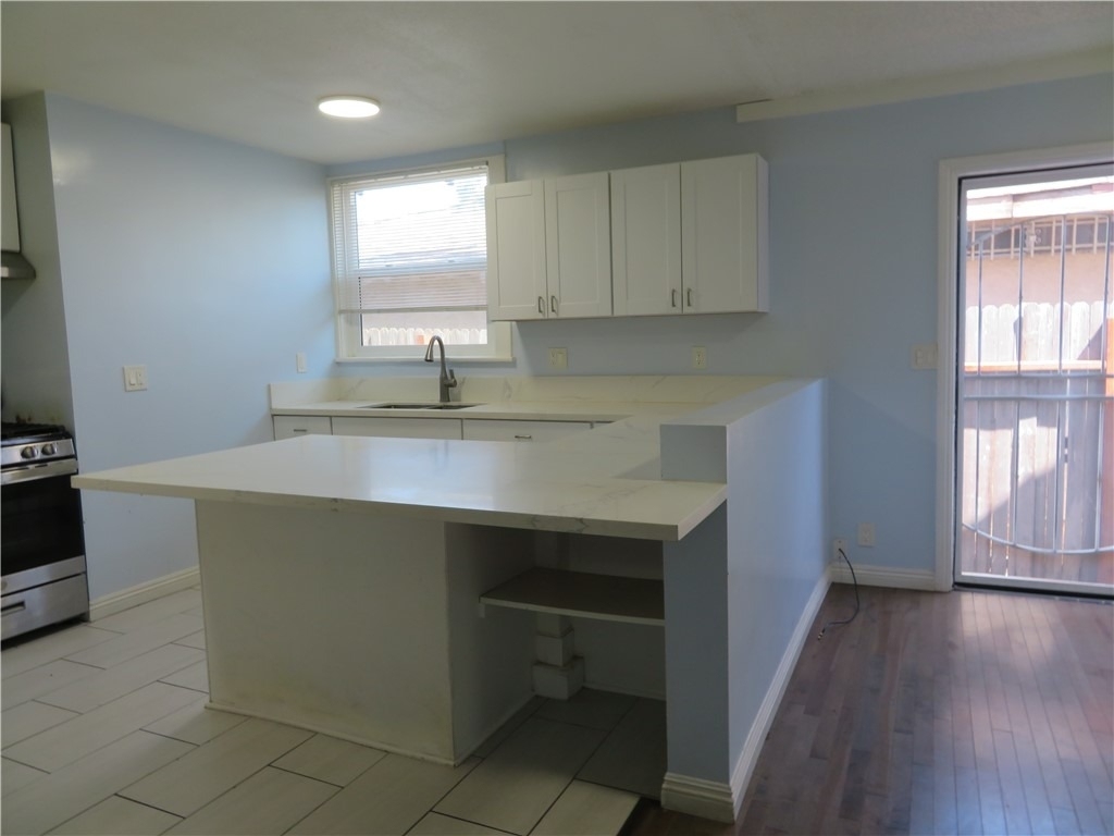 3923 S South  Normandie Avenue - Photo 7