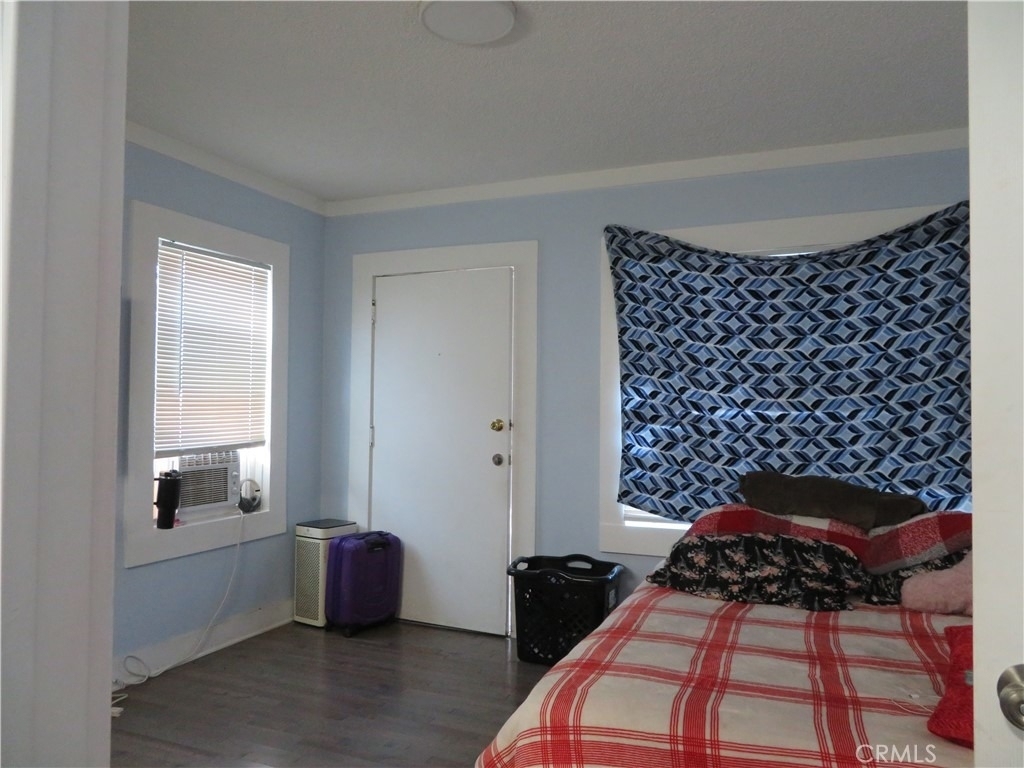 3923 S South  Normandie Avenue - Photo 10