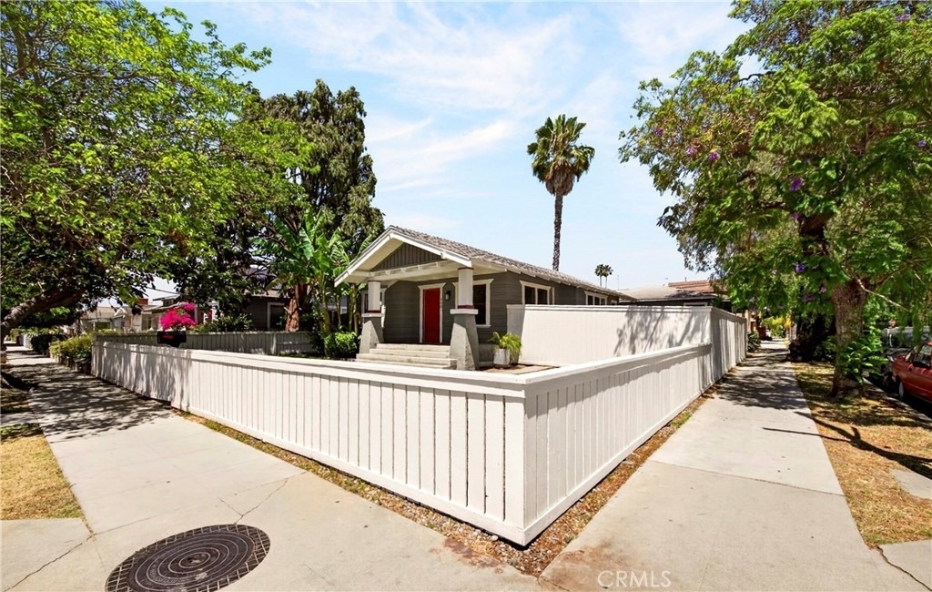 800 Temple - Photo 2