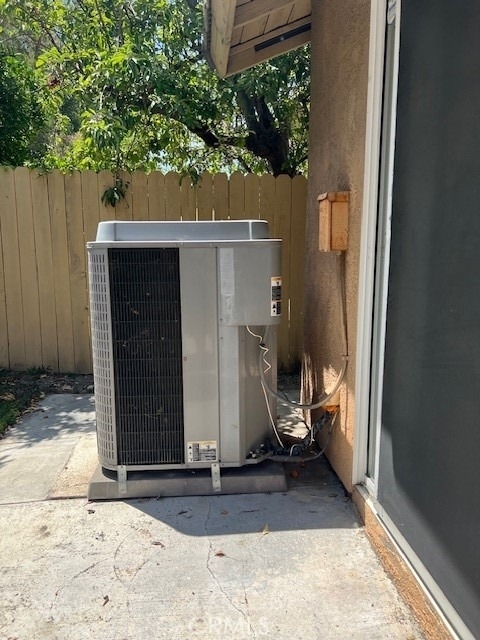 1254 Scenic View St - Photo 31