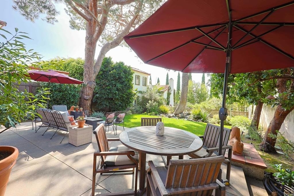 1027 Adella - Photo 28