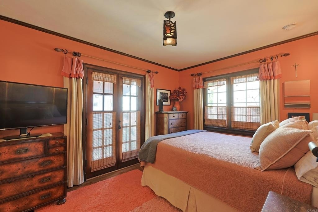 1027 Adella - Photo 24