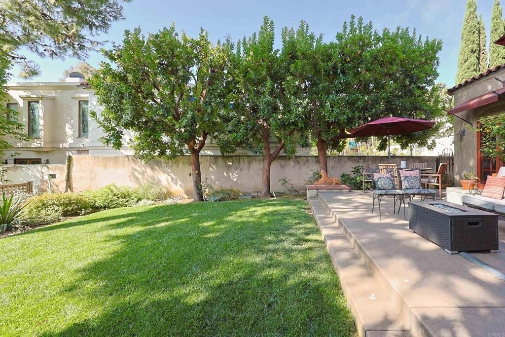 1027 Adella - Photo 38