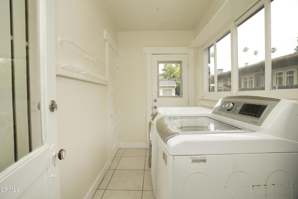 45 N Meridith Avenue - Photo 9
