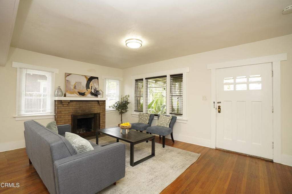 45 N Meridith Avenue - Photo 2
