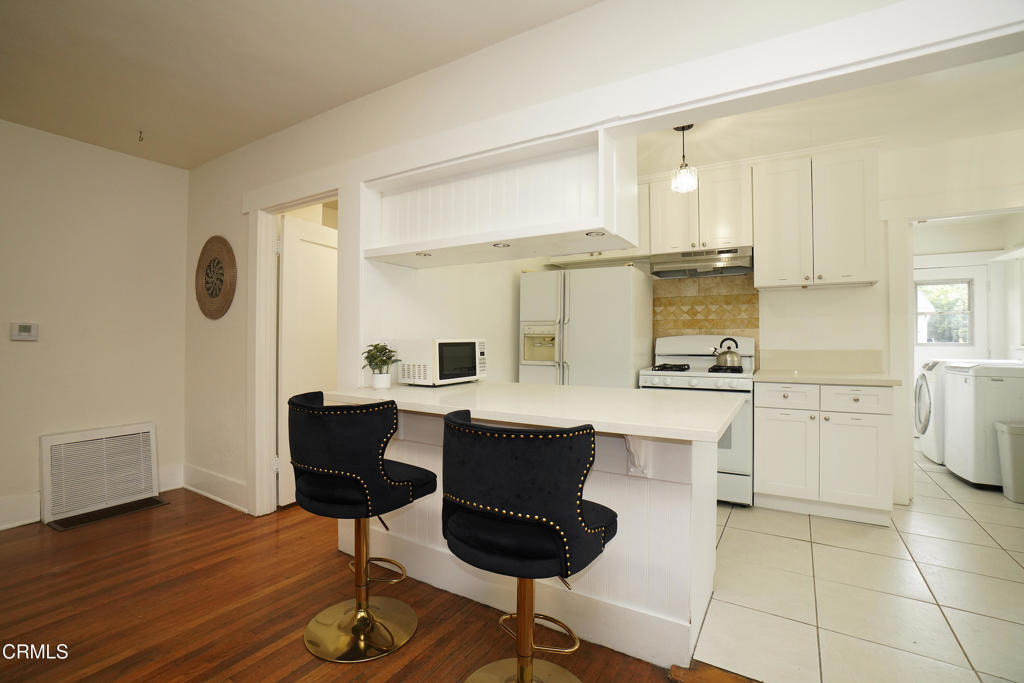 45 N Meridith Avenue - Photo 6