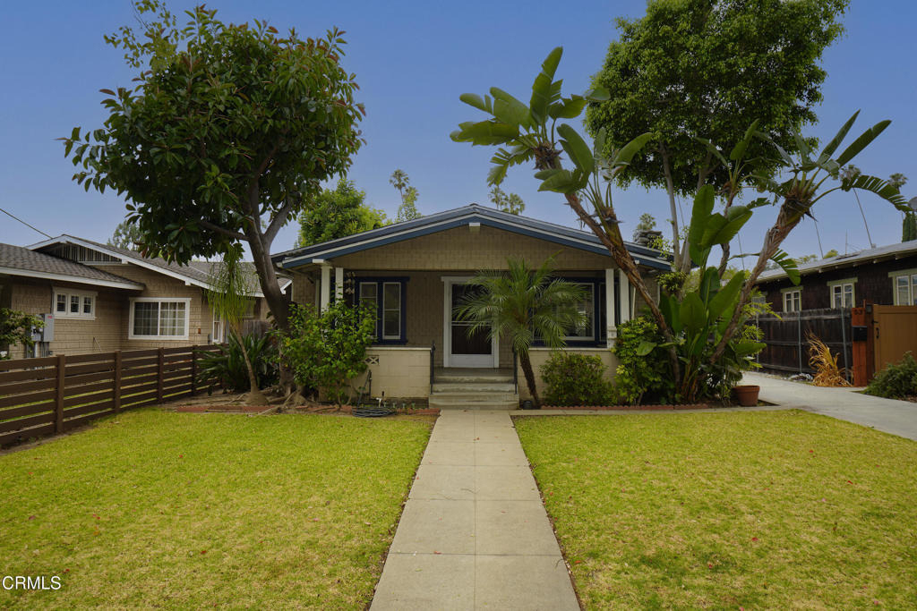 45 N Meridith Avenue - Photo 0