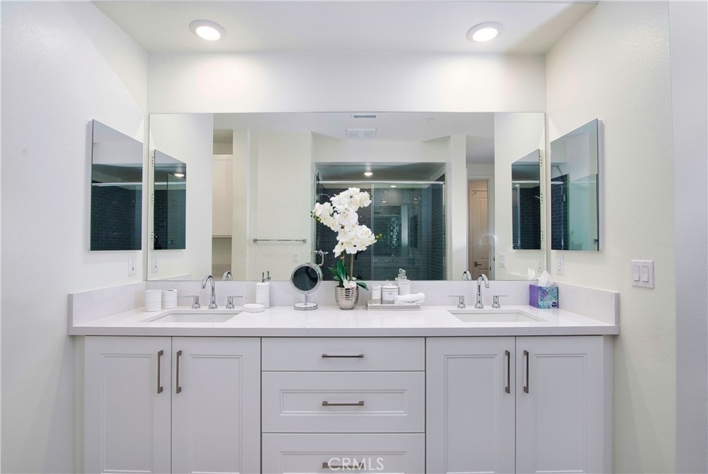 1523 Doheny - Photo 24