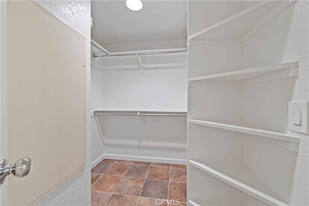 2800 Keller Drive - Photo 9