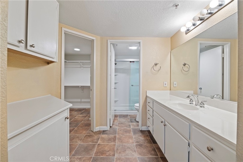 2800 Keller Drive - Photo 7