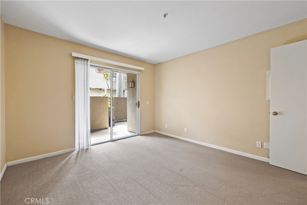 2800 Keller Drive - Photo 11