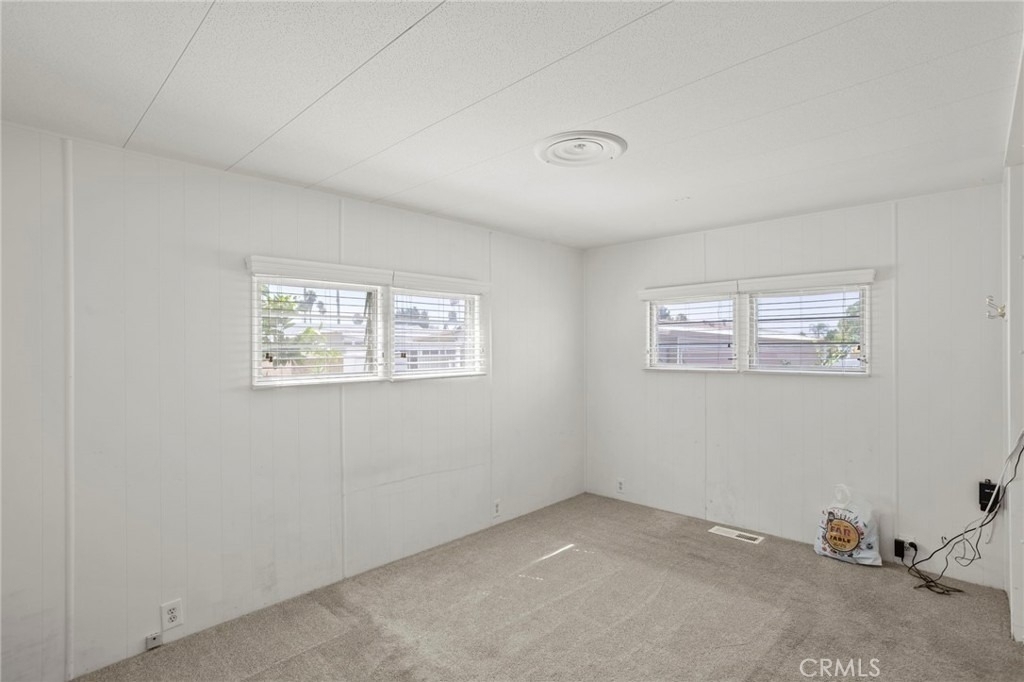 640 San Jose Drive - Photo 14